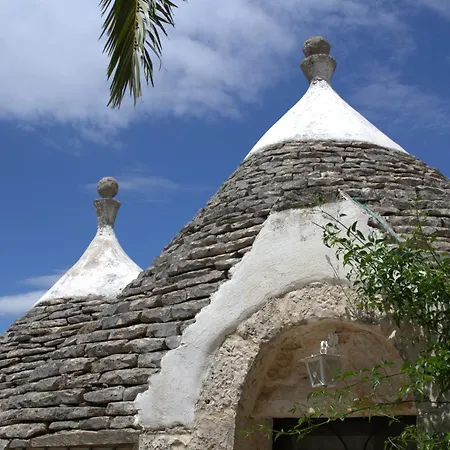 别墅 Dei Tigli - Trulli E Relax