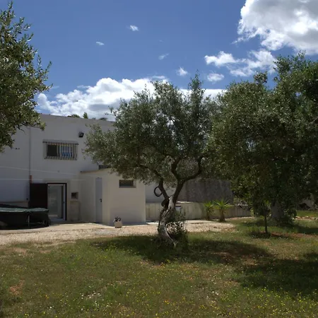 Dei Tigli - Trulli E Relax *