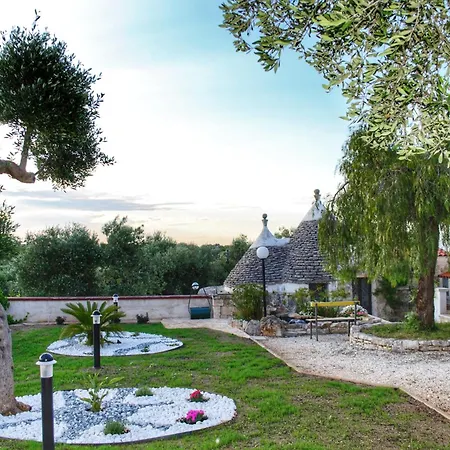 Dei Tigli - Trulli E Relax 别墅 *