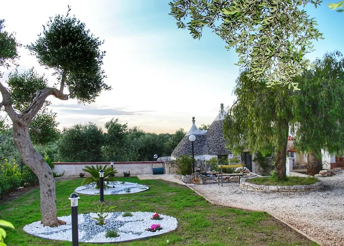 Dei Tigli - Trulli E Relax Villa *